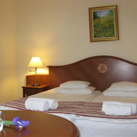 Sante Bed & Breakfast 3*