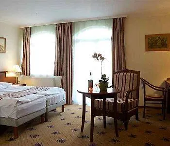 Sante Bed & Breakfast 3*